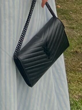 Yves Saint Laurent Black Quilted Chain-Handle Crossbody Bag